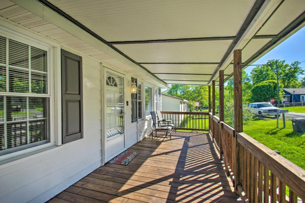 Dog-Friendly Fayetteville Home With Hot Tub! Экстерьер фото